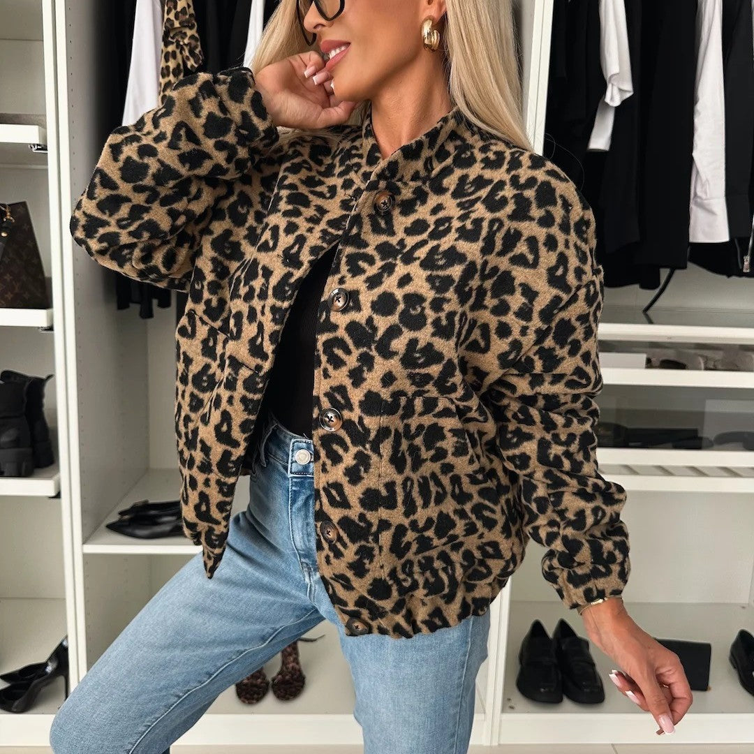 Charlene - Chaqueta con estampado de leopardo