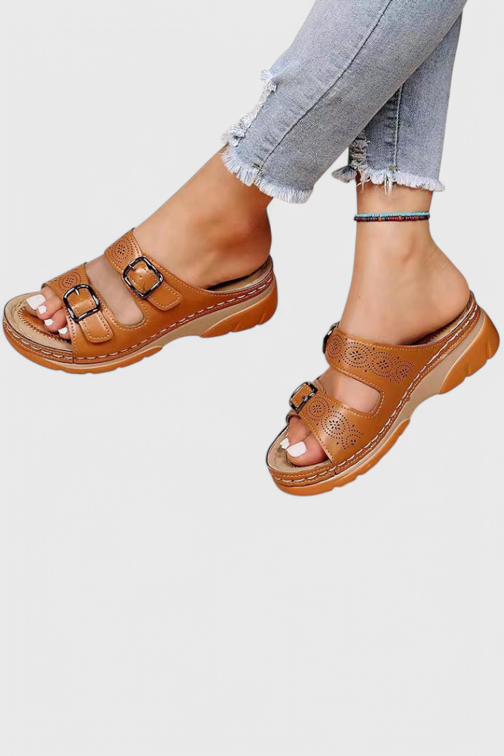 Tamsin - Sandalias ortopédicas con hebilla