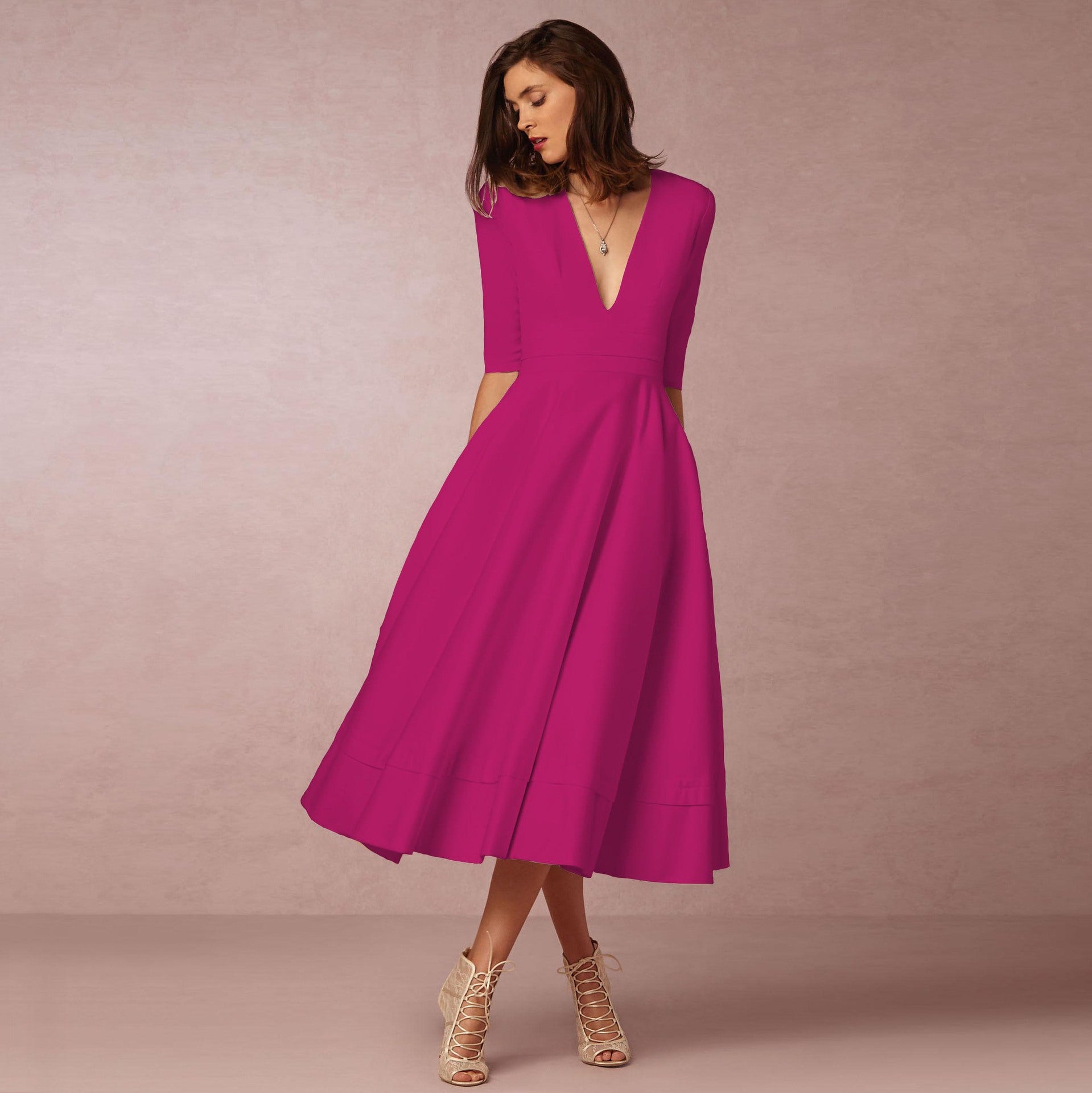 Nylah - Vestido midi con escote en V profundo