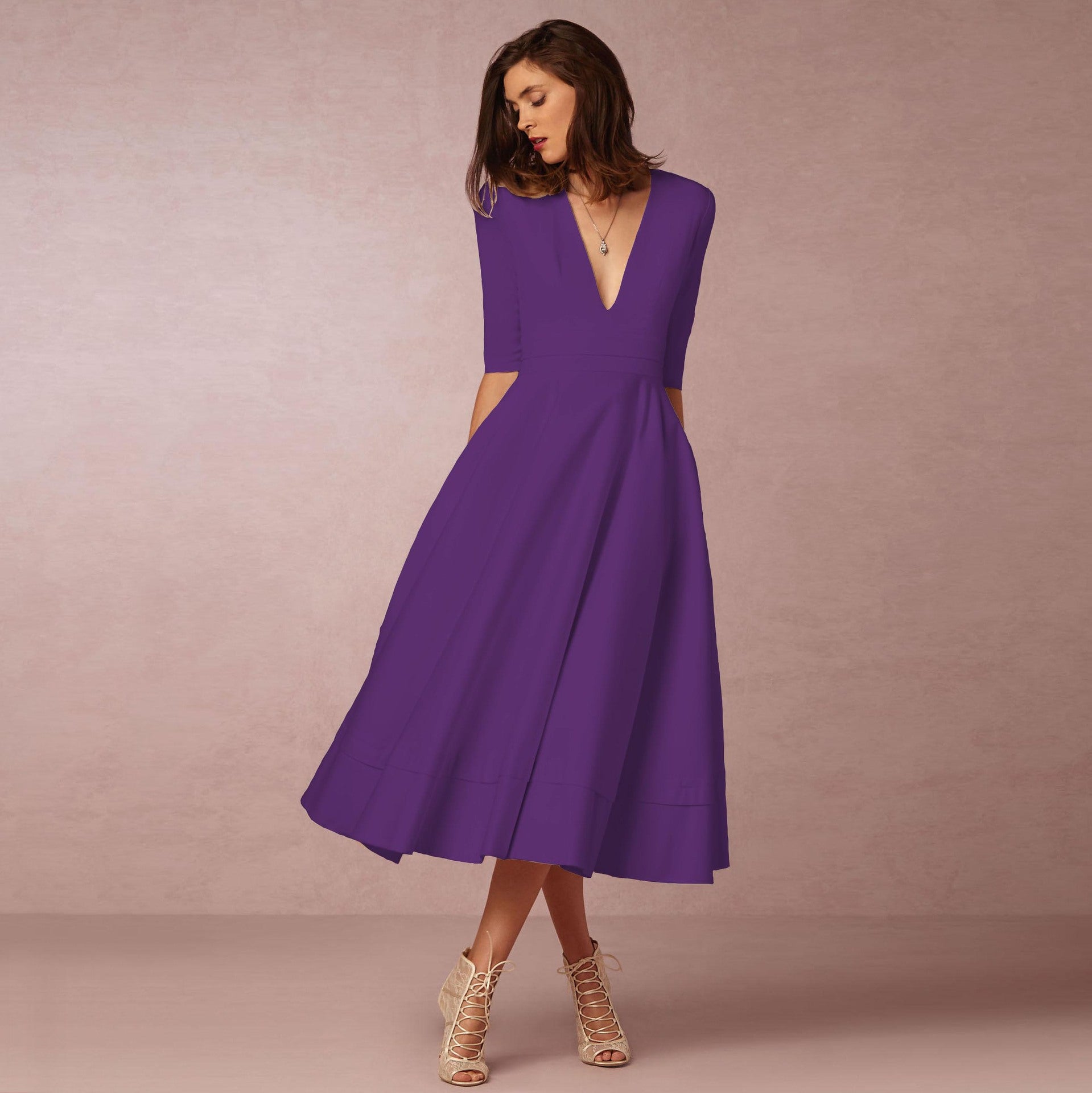 Nylah - Vestido midi con escote en V profundo