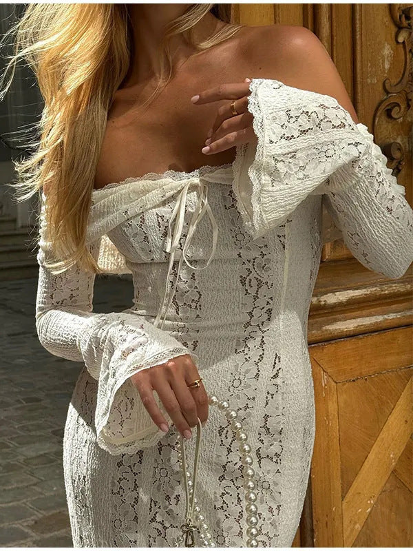 Rosalie - Vestido de gala de encaje con mangas acampanadas