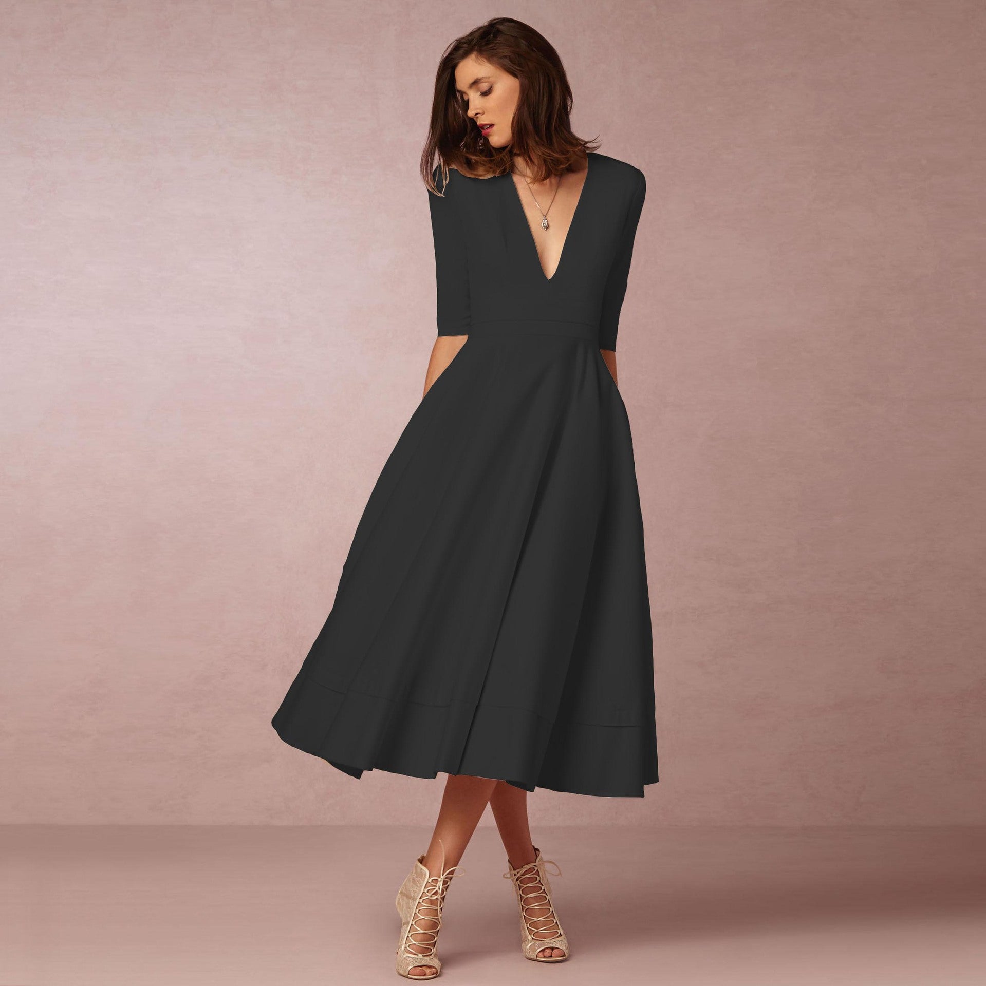 Nylah - Vestido midi con escote en V profundo