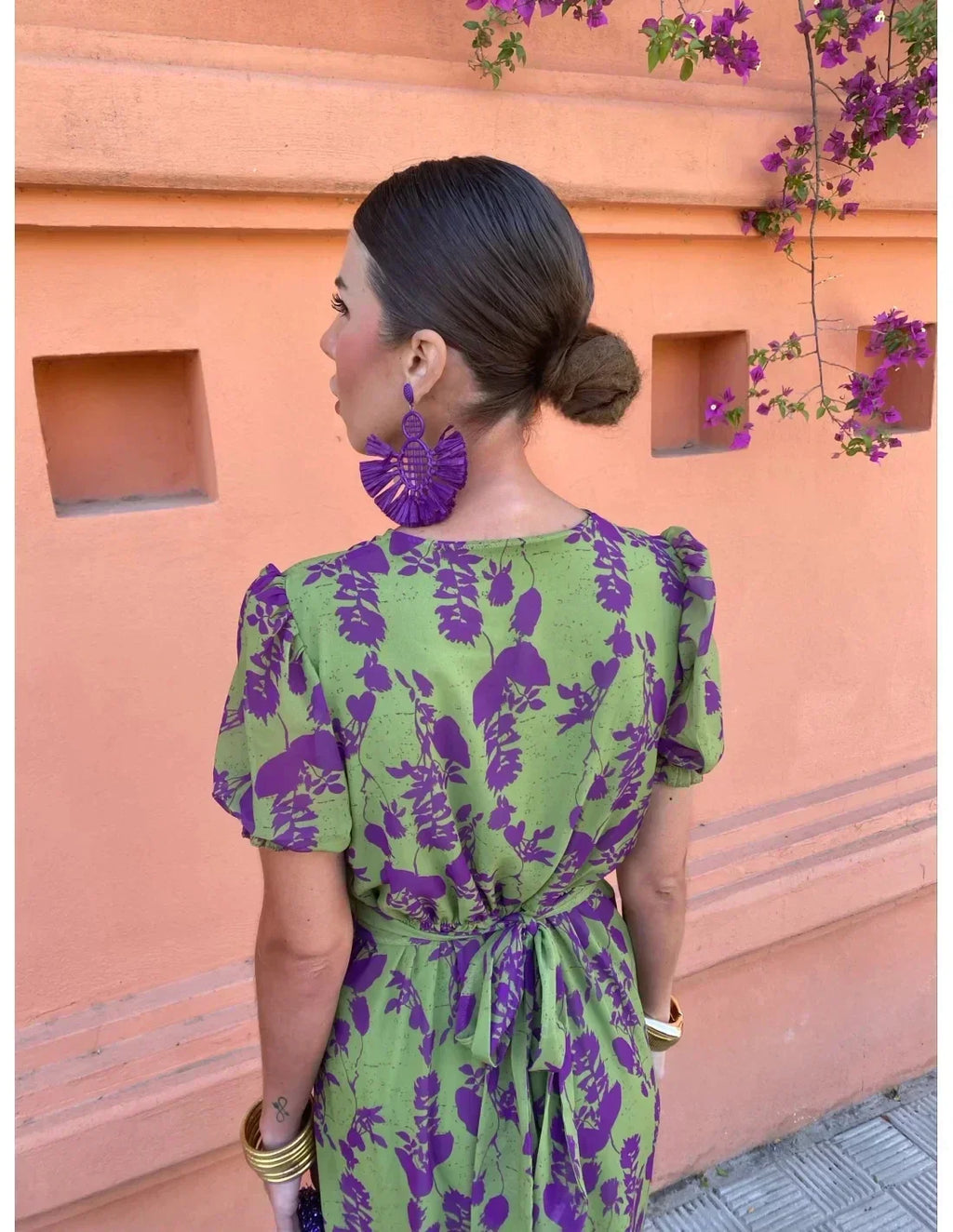 Victoria - Vestido midi jardín violeta