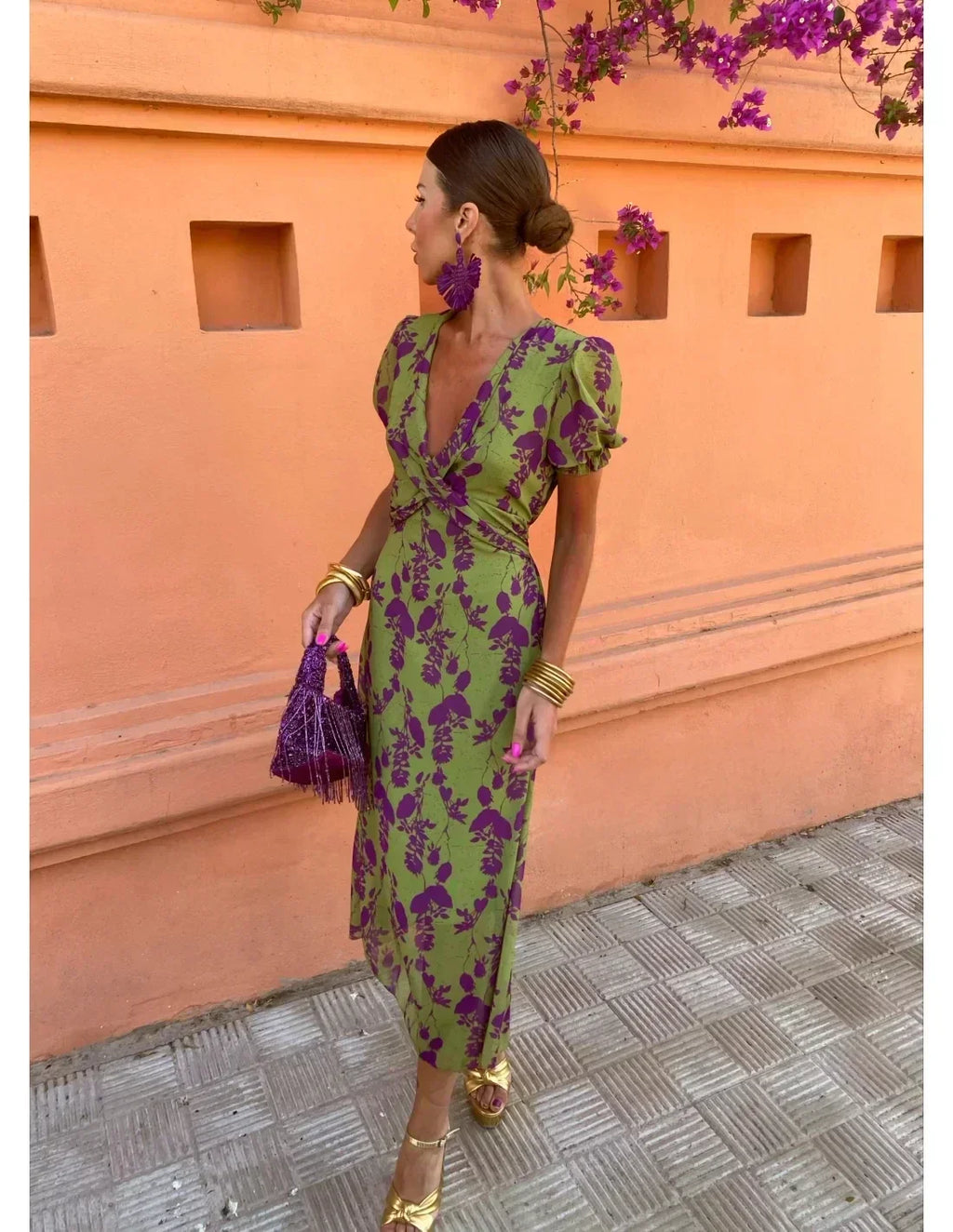 Victoria - Vestido midi jardín violeta