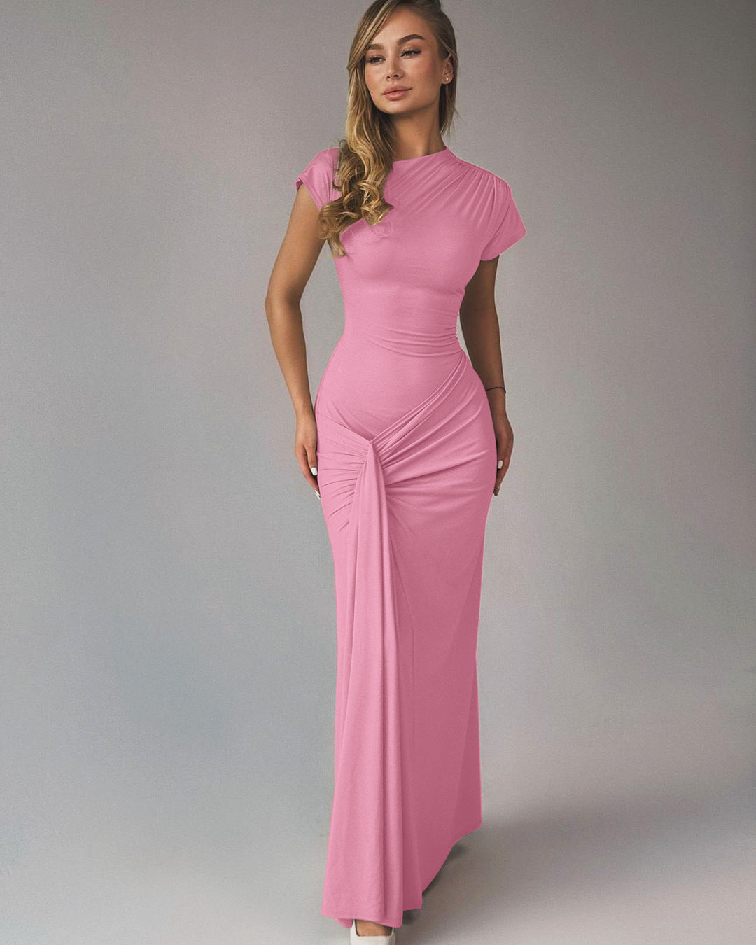 Penélope - Vestido maxi nudo elegante