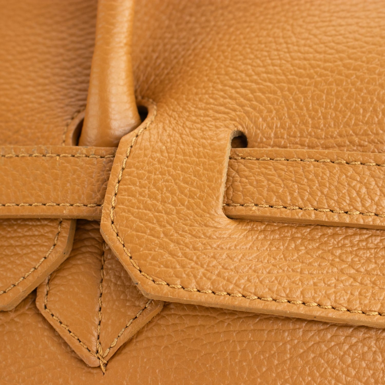Estrella - Bolso de piel elegancia clásica | Camel