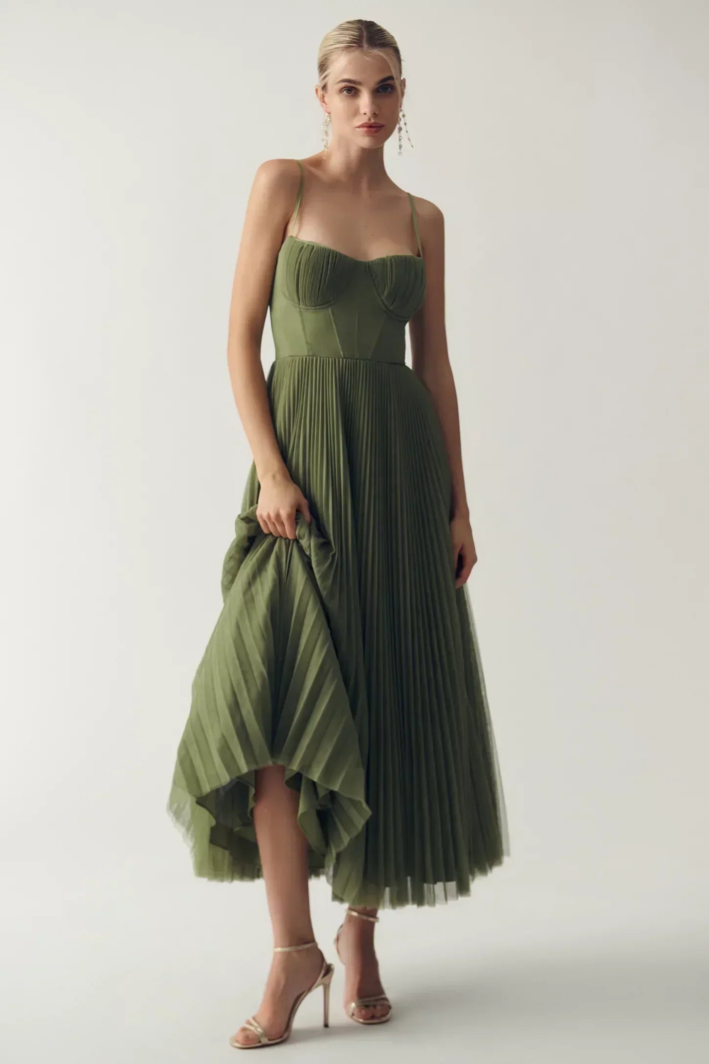 Olivia - Vestido midi plisado con corpiño estilo bustier