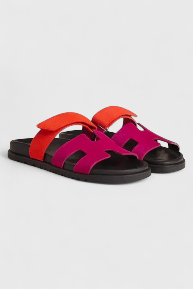 Bravely - Sandalias deportivas con diseño de H