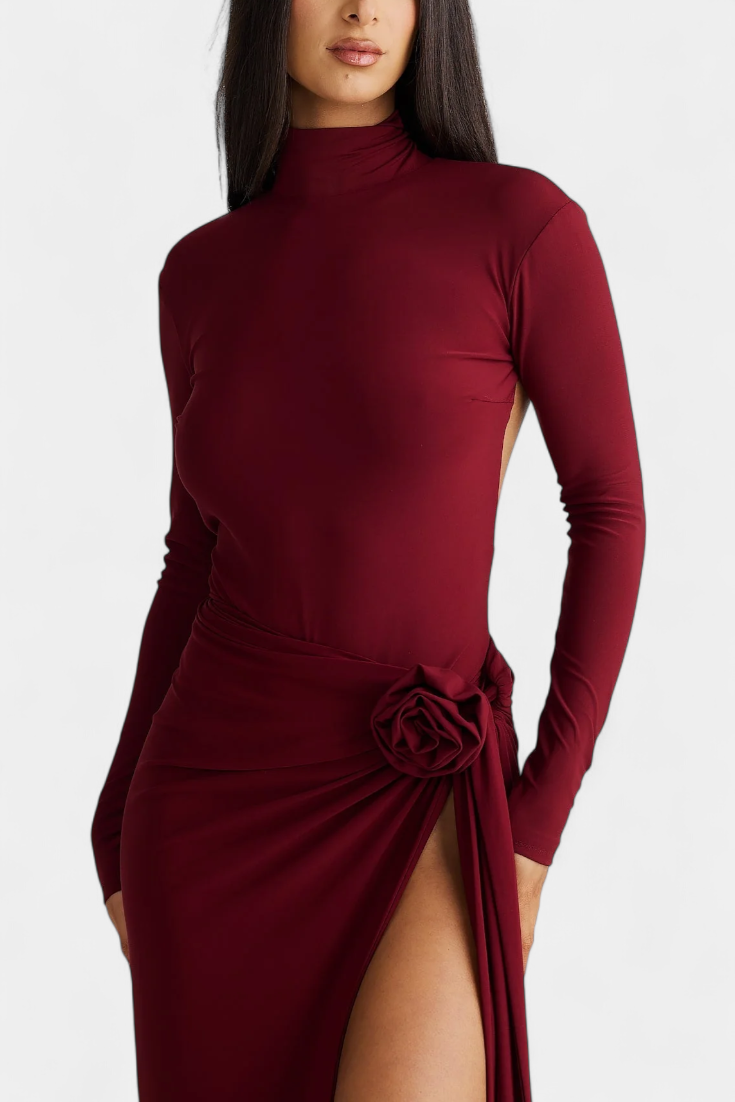 Lira - Vestido maxi con rosa y abertura