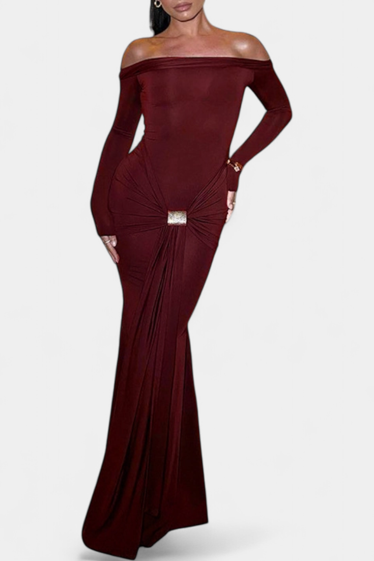 Vesna - Vestido de gala con hombros al aire