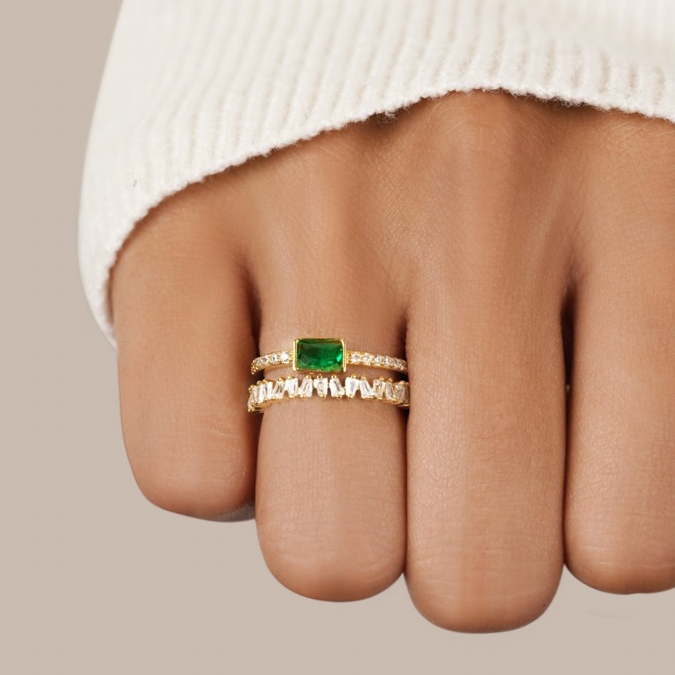 Luz - Anillo ajustable con circonitas