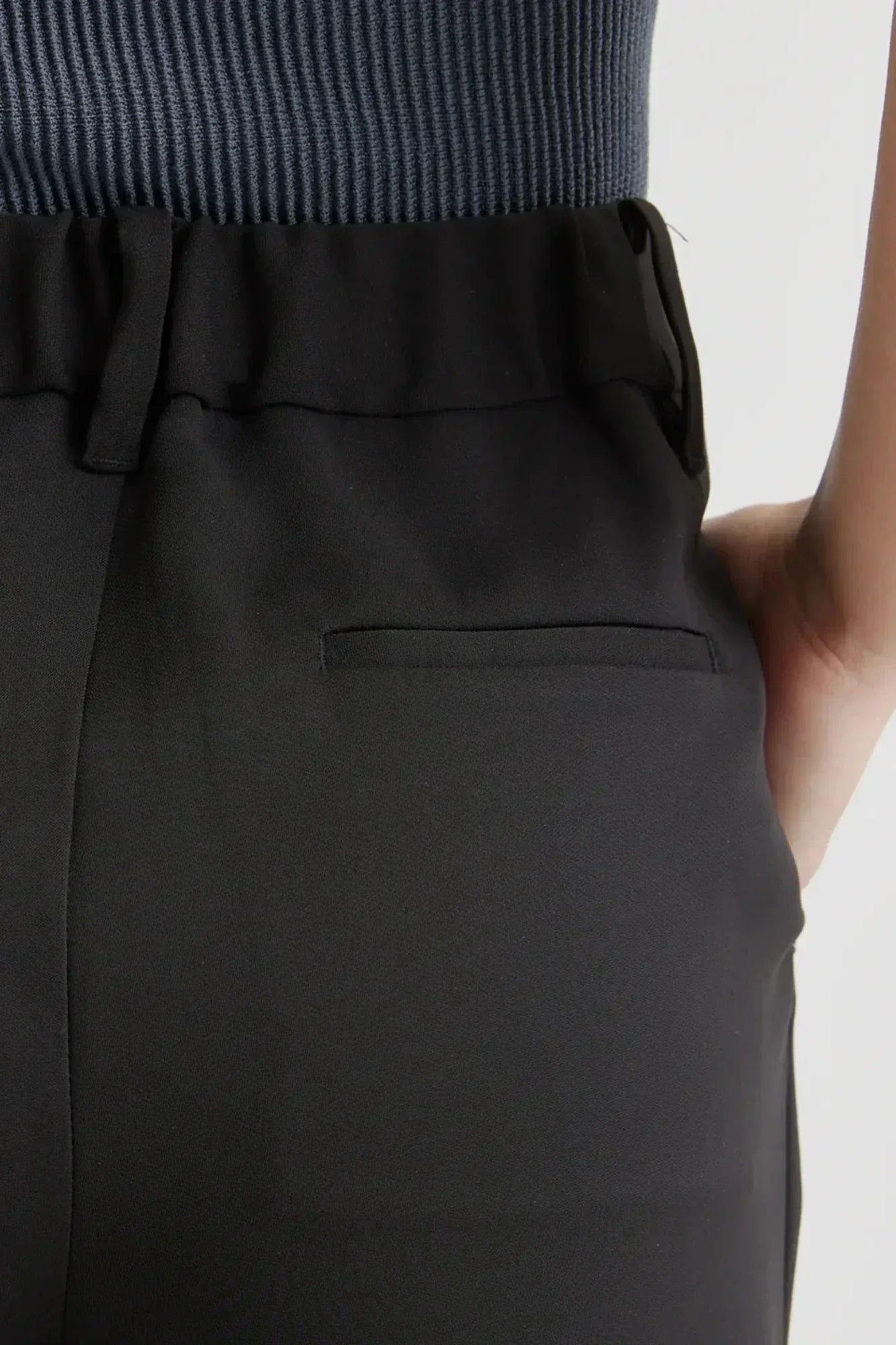 Soraya - Pantalón ancho elegancia sastre