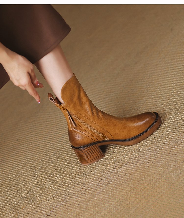 Irina - Botines de cuero con tacón grueso