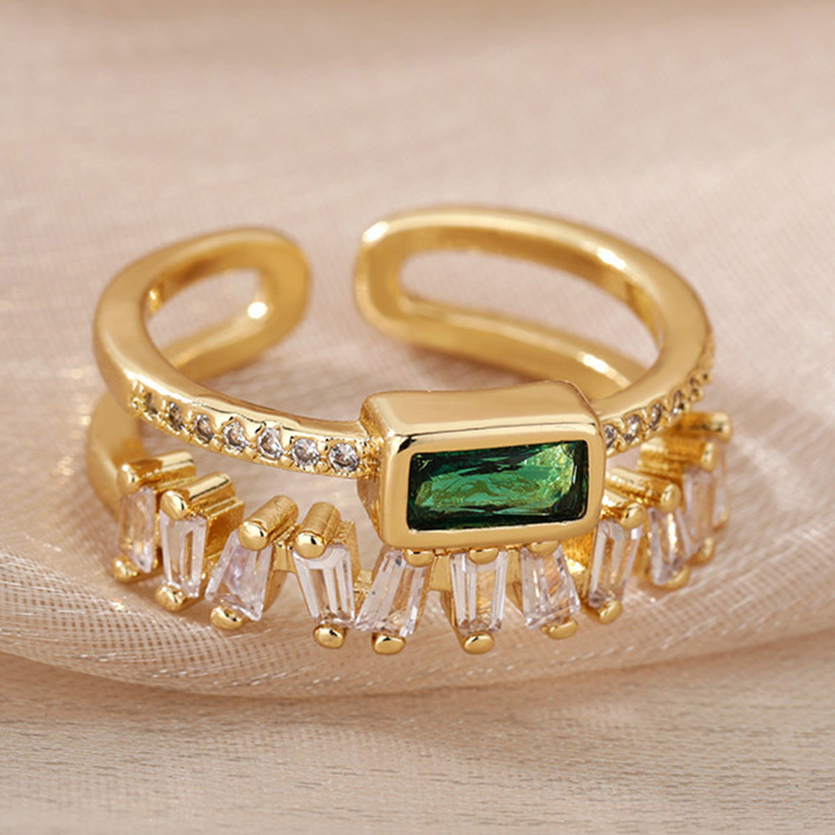 Luz - Anillo ajustable con circonitas