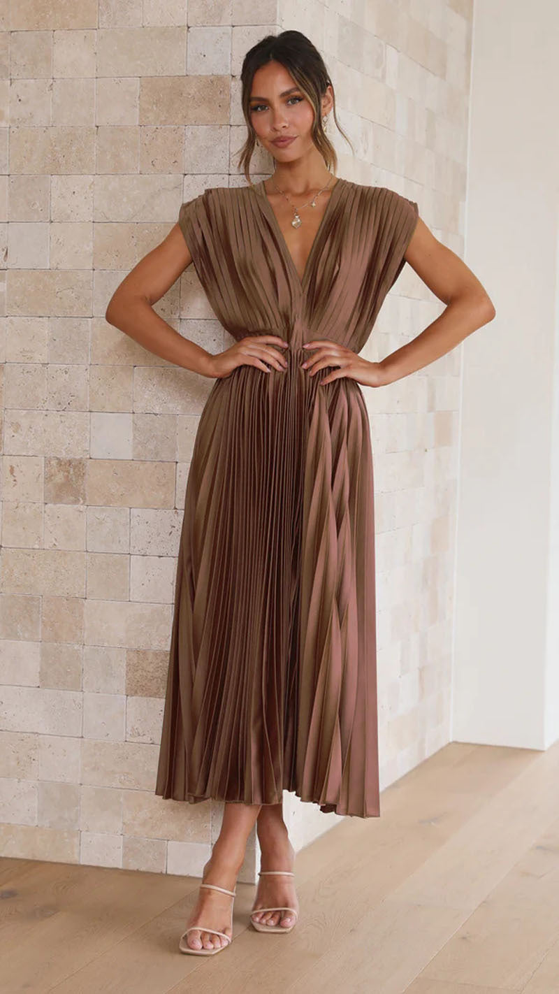 Mireia - Vestido plisado con escote en V profundo