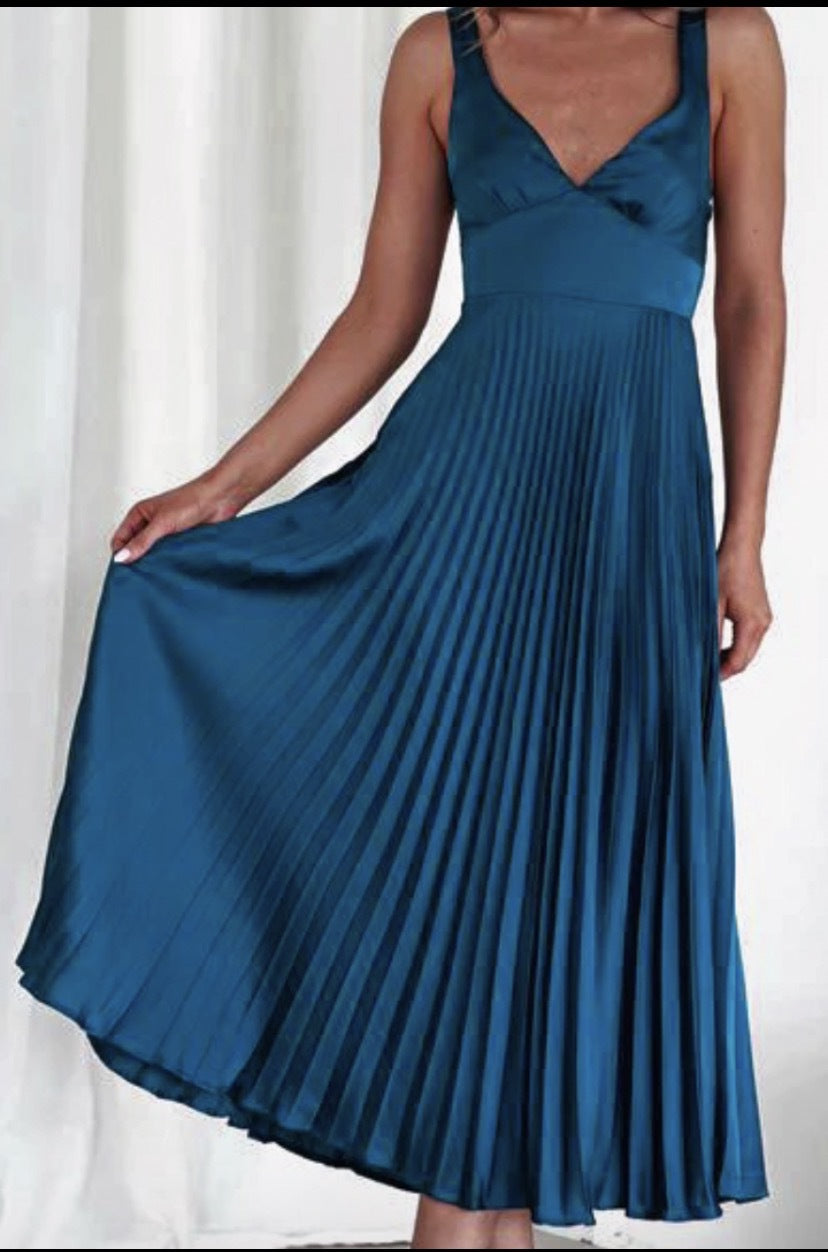 Arlena - Vestido midi plisado
